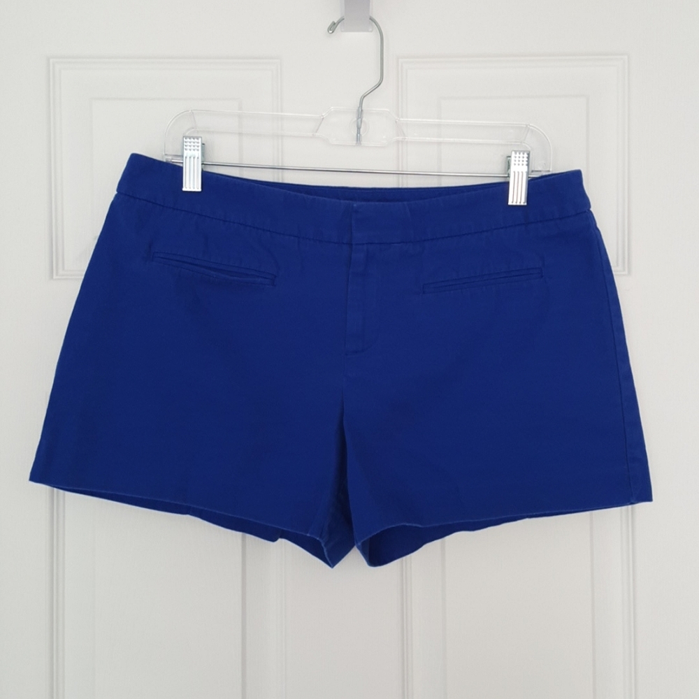 Gap bright blue canvas shorts